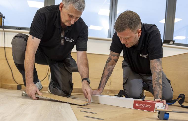 The Academy for Excellence in Flooring Welcomes its First Moduleo Master Installers